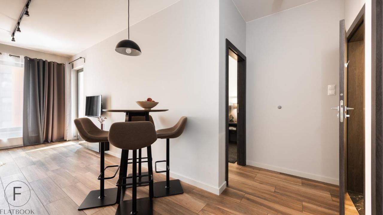 Flatbook - City Center Apartments Brabank With Parking Gdańsk Exterior foto